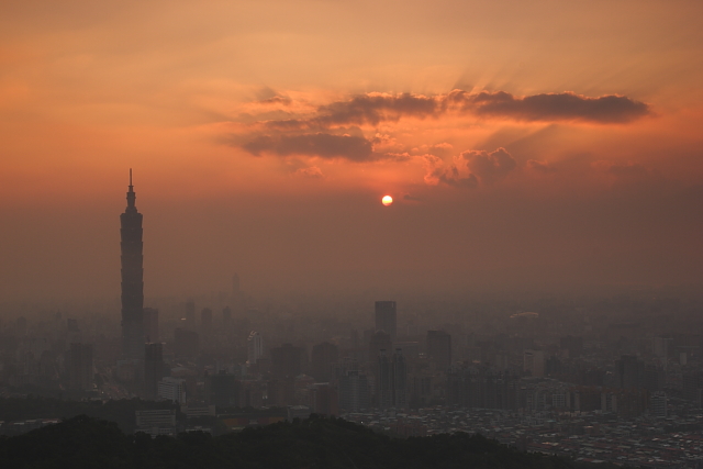 http://i.dcview.tw/gallery/201108/d09e30a7c2cd1017309914d87281e5ac.jpg
