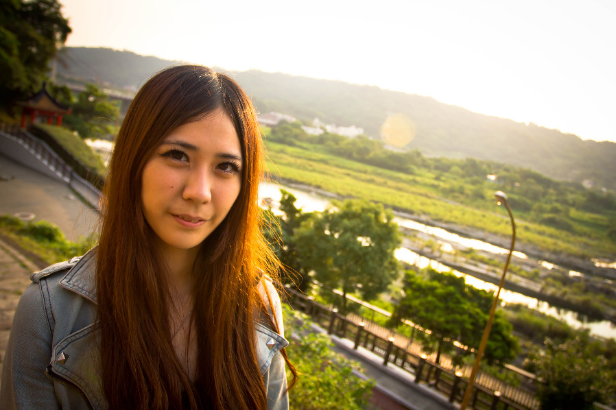 http://i.dcview.tw/gallery/201108/d818dc8bf0f56c340f97b10aea7835f7.jpg