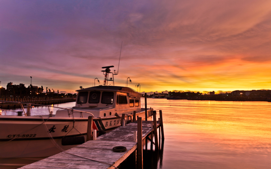 http://i.dcview.tw/gallery/201108/e38c6febe5317f4056f2fadf66eabfc7.jpg