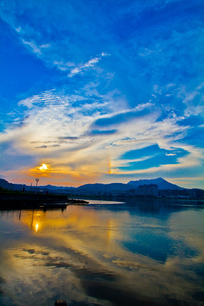 http://i.dcview.tw/gallery/201108/e6769039190c7cbc831ca930bbeb0267.jpg