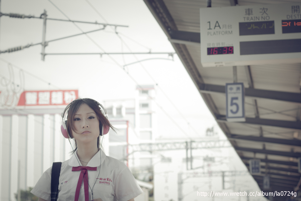 http://i.dcview.tw/gallery/201108/ea0b74ed27f46511df41792b237e34ea.jpg