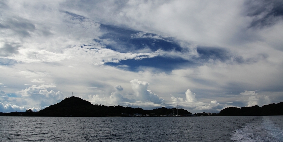 http://i.dcview.tw/gallery/201108/f03aafb8762bd9acd35fd25f32460aee.jpg