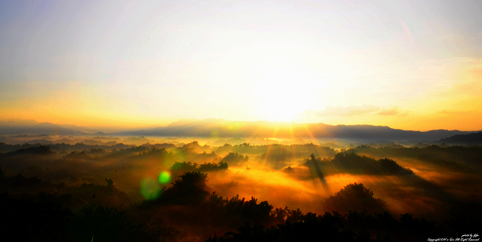 http://i.dcview.tw/gallery/201108/f7936b7e6ccd6d4af8b3ca3930301d3f.jpg