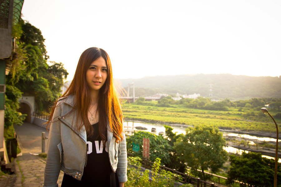 http://i.dcview.tw/gallery/201108/fd77a341a9c6e3a26dc2382105dd94dd.jpg