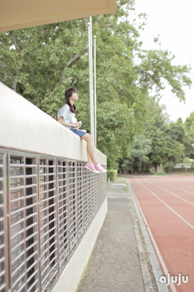 http://i.dcview.tw/gallery/201109/021bf1b471b1e37b22cf726af0a93ed7.jpg
