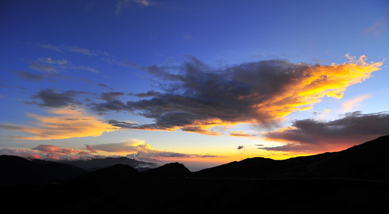 http://i.dcview.tw/gallery/201109/034ecefdd391cd67c41a9970b85ac3f5.jpg