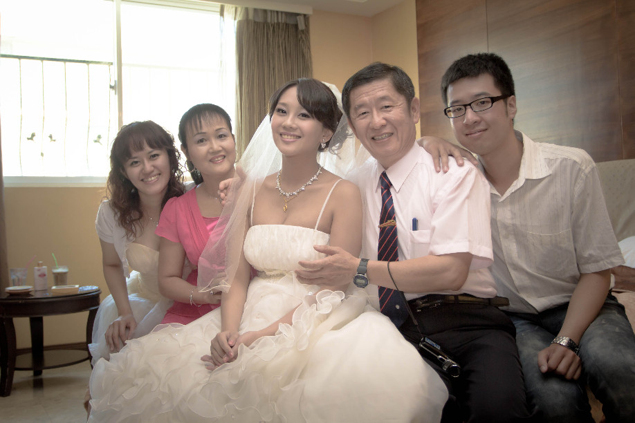 http://i.dcview.tw/gallery/201109/1d07a69c9ef5b103908941bb8d22c73c.jpg