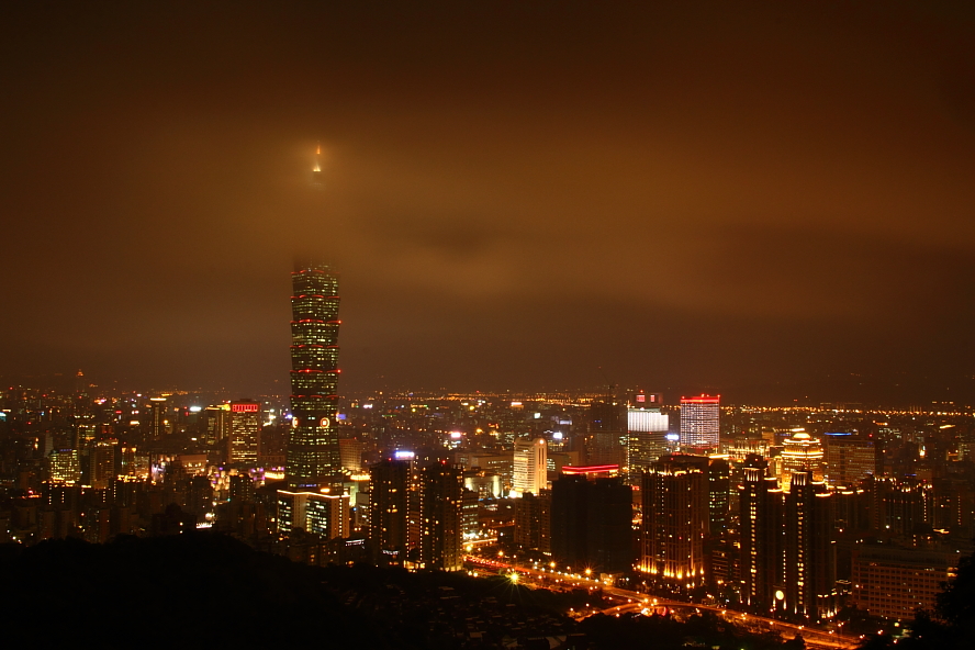 http://i.dcview.tw/gallery/201109/237374a9f21c11cde40eba219a05261e.jpg
