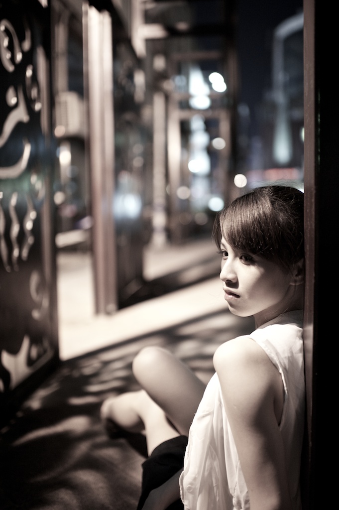 http://i.dcview.tw/gallery/201109/2a922336f47a8985de8d530e9da32824.jpg