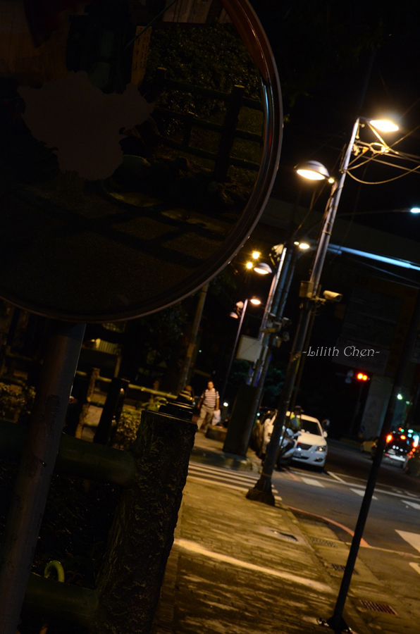 http://i.dcview.tw/gallery/201109/2e4d6a12cbd4e8193d9cb13987a471d7.jpg