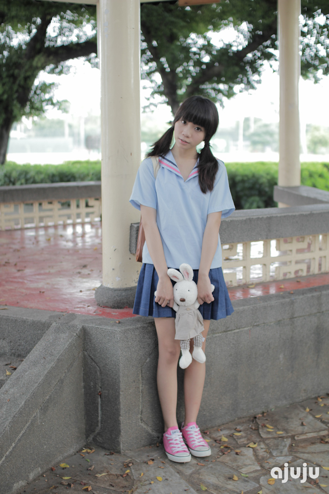 http://i.dcview.tw/gallery/201109/420f170d1752a62dd7ae38fe360c8e7c.jpg