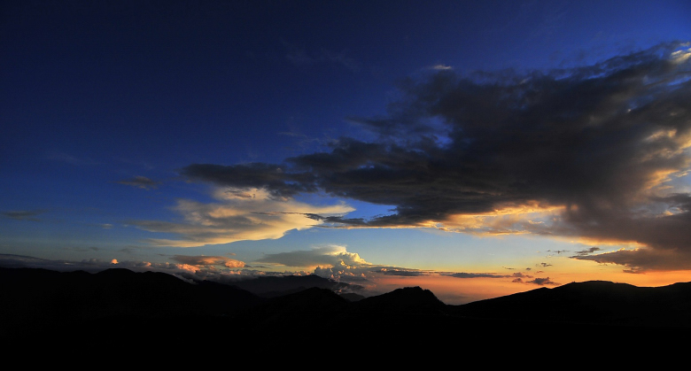http://i.dcview.tw/gallery/201109/523450c1c6484d04f0516e054d8224f3.jpg