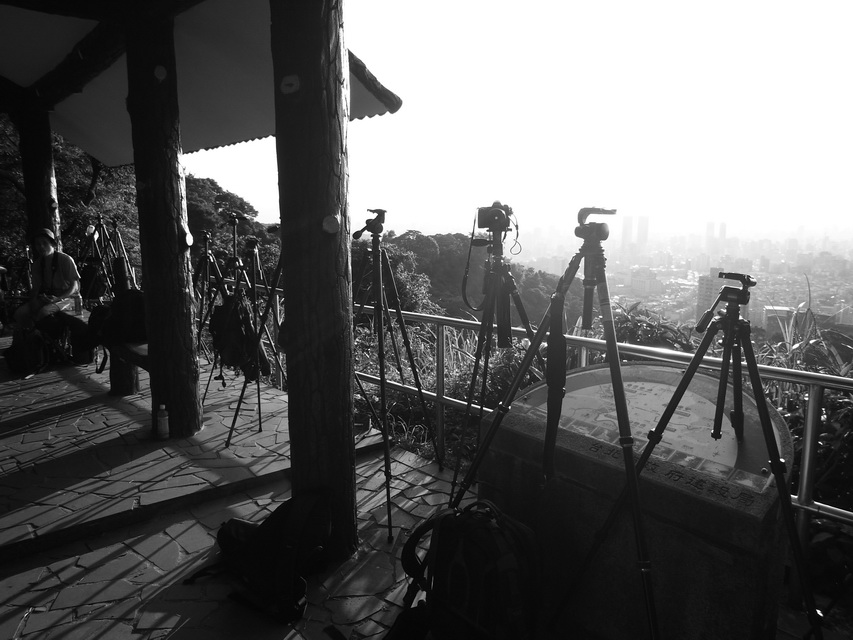 http://i.dcview.tw/gallery/201109/69b5972a6d6ed205e6b61d9e7e070a6e.jpg