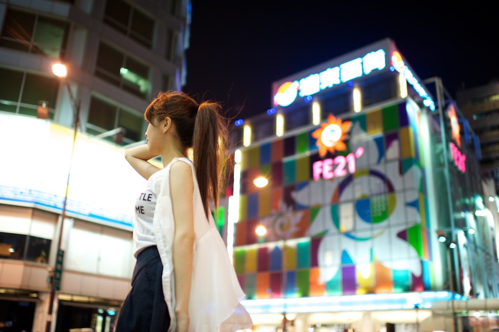 http://i.dcview.tw/gallery/201109/72b2530150b53e62e010819199971ab1.jpg