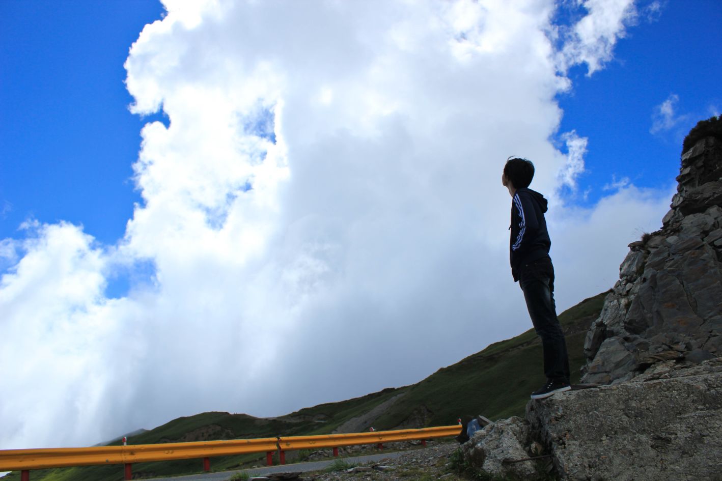 http://i.dcview.tw/gallery/201109/7c5936d7ffb6327b9986cb39ddbdf0c7.jpg