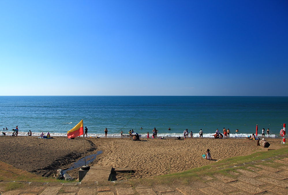 http://i.dcview.tw/gallery/201109/822fc40827106946407901a39018c1d7.jpg