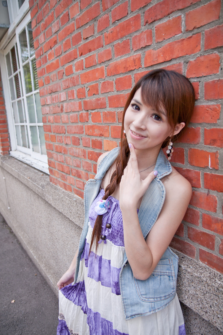 http://i.dcview.tw/gallery/201109/8cc819c27cc1b8129ca0b863818f5bd8.jpg
