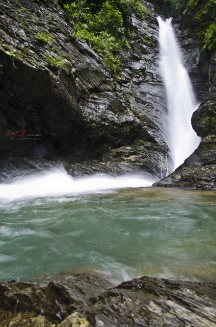 http://i.dcview.tw/gallery/201109/91dc5f287b4d15ff30f5533ce5dfe17c.jpg