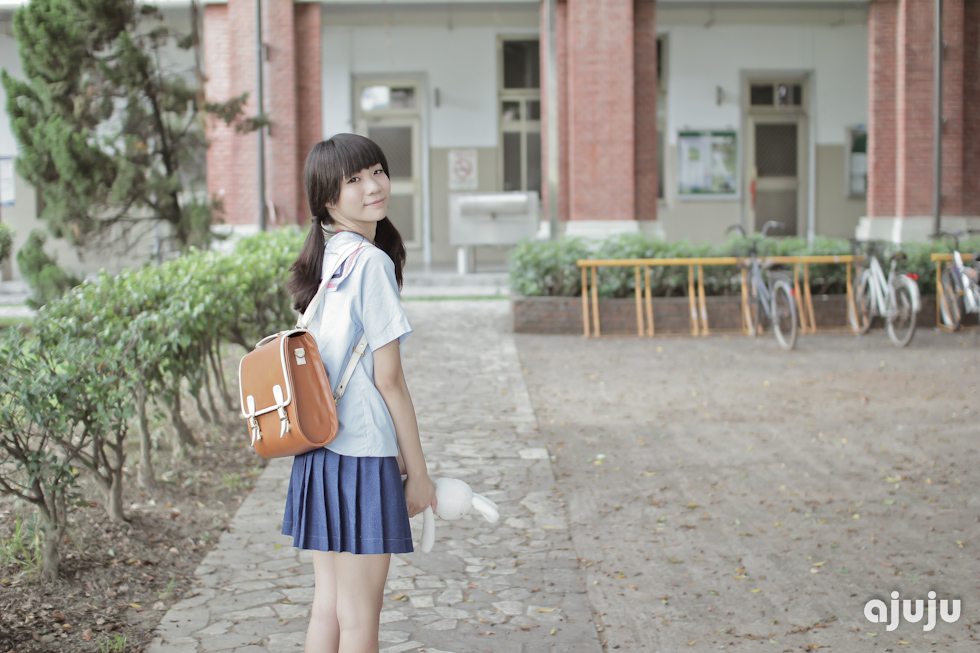 http://i.dcview.tw/gallery/201109/97aa6ef9477ed7412a7fca0de42b7248.jpg