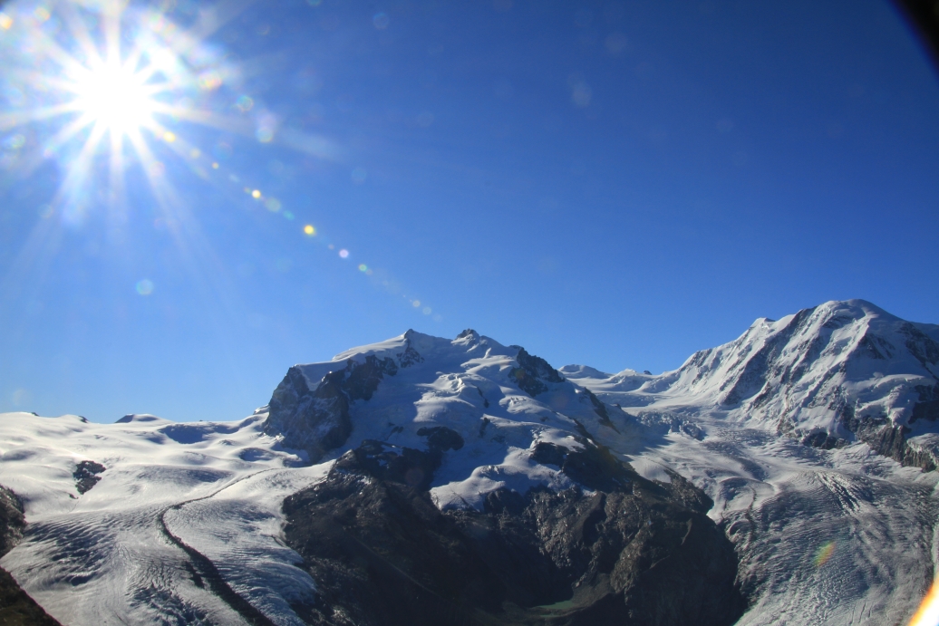 http://i.dcview.tw/gallery/201109/99296402f4d1140619529ddab71e5d72.jpg