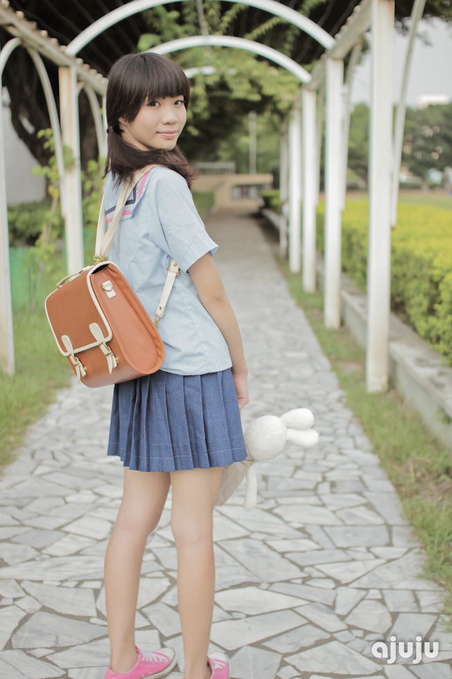 http://i.dcview.tw/gallery/201109/9a3527ef3431e95ed6c0ffbe1aaa93db.jpg