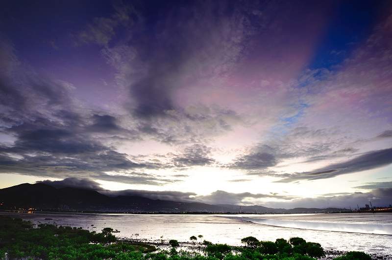 http://i.dcview.tw/gallery/201109/a237d8e9647d6f46b5bd51af20ecfa4f.jpg
