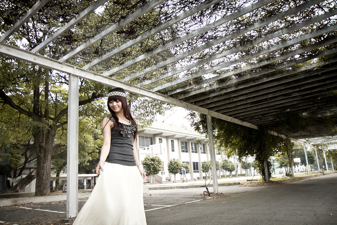 http://i.dcview.tw/gallery/201109/a4c219d0a5bbf6cf9d7099a3388a5f71.jpg