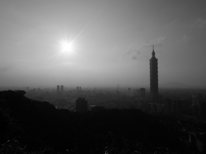 http://i.dcview.tw/gallery/201109/b44ec0912a962cb2b37dcb750e2bcbf0.jpg
