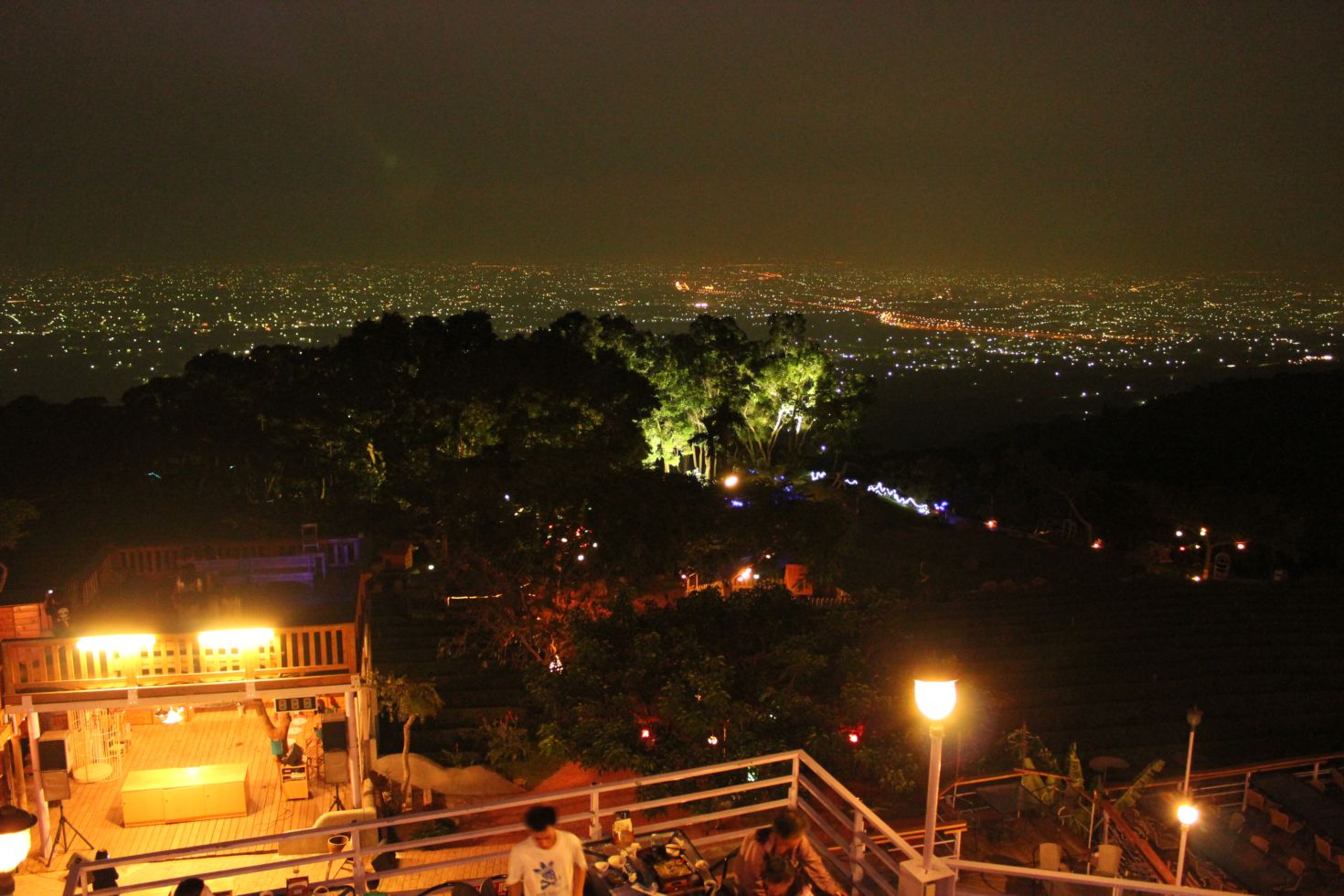 http://i.dcview.tw/gallery/201109/bb682745051a8ae167ea4db9536d3cf9.jpg