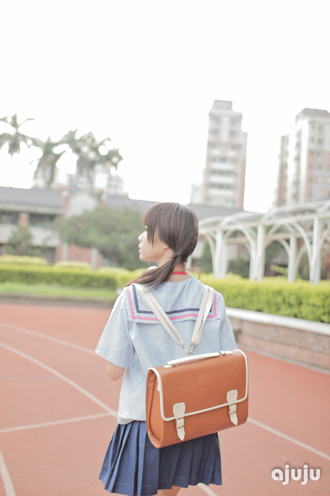 http://i.dcview.tw/gallery/201109/c25fb4e2c074e54f27e1b7c425e54c8f.jpg