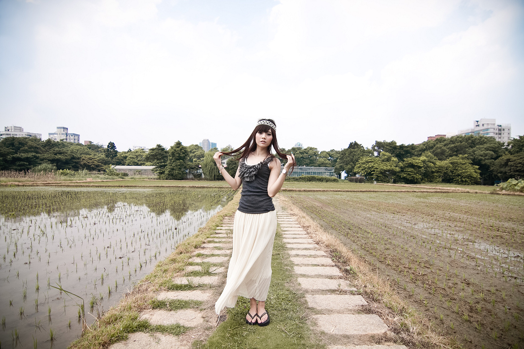 http://i.dcview.tw/gallery/201109/c2dfc6b179e9a14314f6ea744e428755.jpg