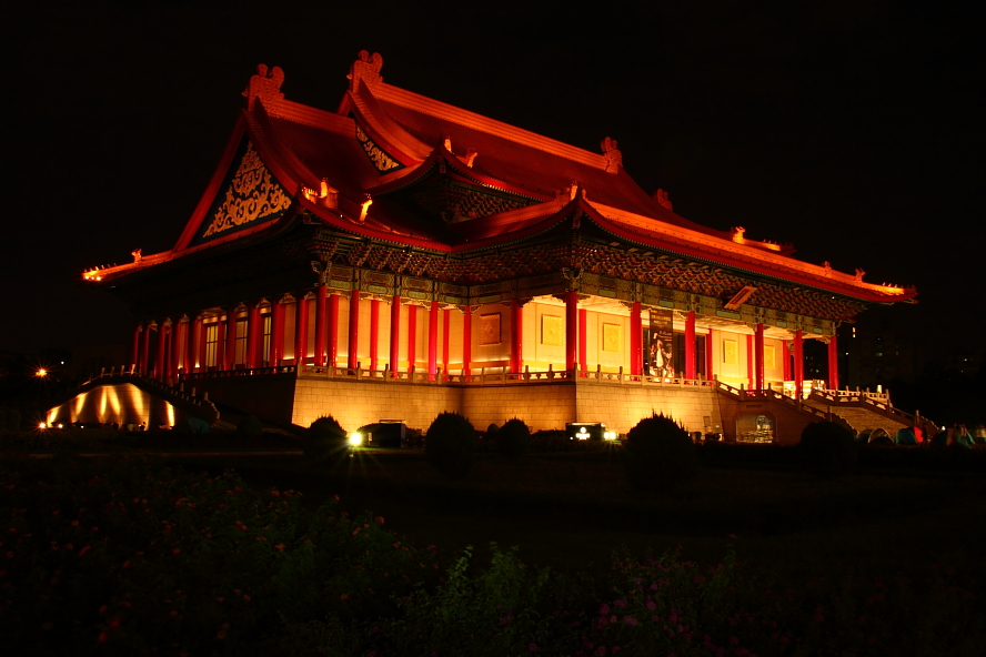 http://i.dcview.tw/gallery/201109/c7cd8fa284e84423989dd905adf836e0.jpg