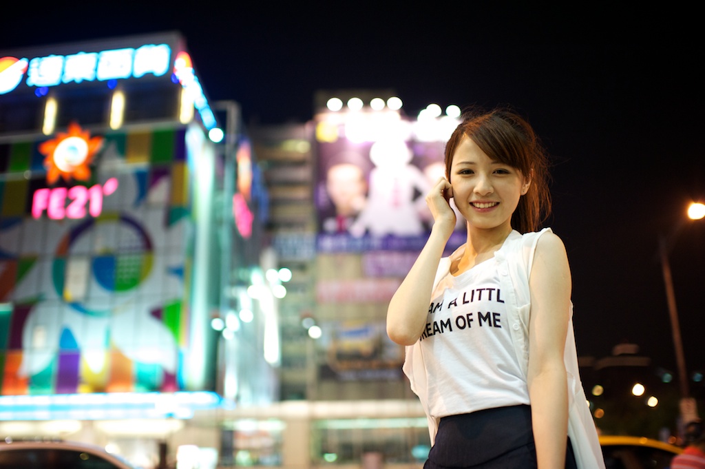 http://i.dcview.tw/gallery/201109/f0b49e810705f5f26e00240adf2238ed.jpg
