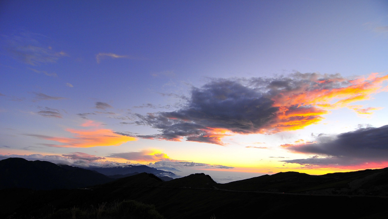 http://i.dcview.tw/gallery/201109/f7cb30c21f0d0be3f1e7a90dff332096.jpg