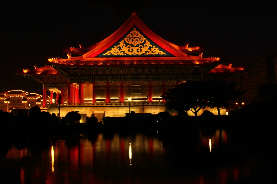 http://i.dcview.tw/gallery/201109/fdf673038e4545673fe2c6fc80cc9a5e.jpg