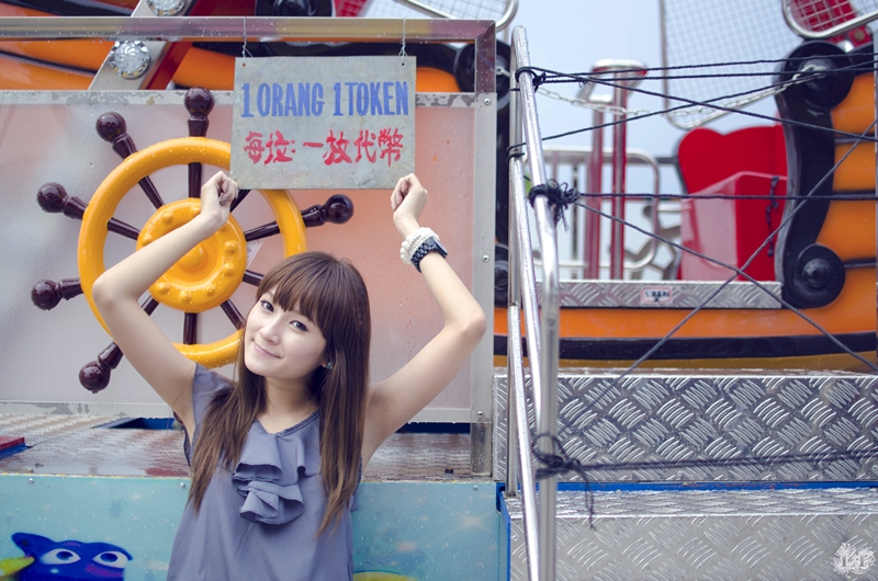 http://i.dcview.tw/gallery/201110/0115bef7b73b6a64595efd91f0b475c8.jpg