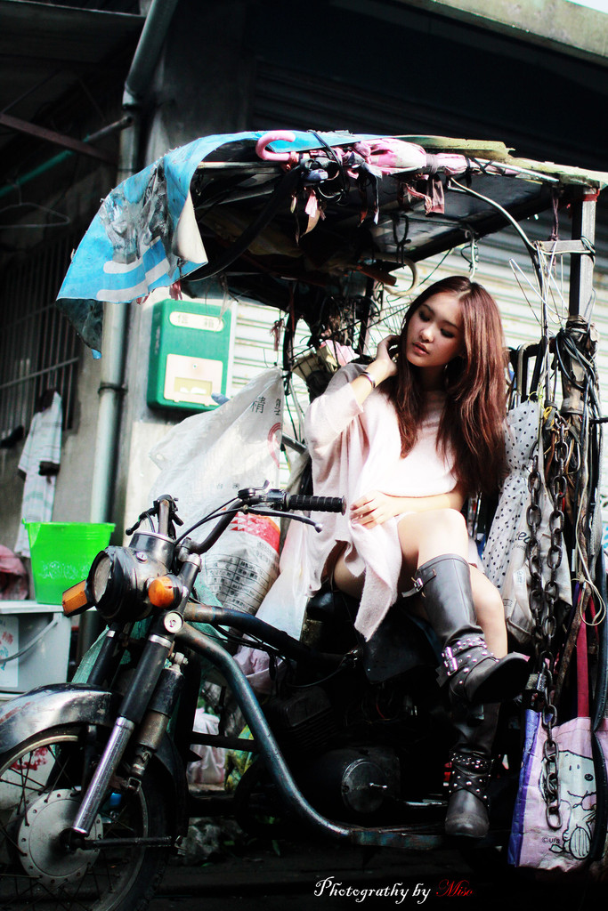 http://i.dcview.tw/gallery/201110/0a05091493c6dc029b79033ecbf91152.jpg