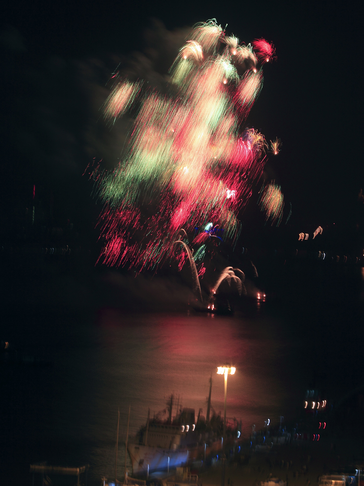 http://i.dcview.tw/gallery/201110/1c8b1a0a4a9c6de1f221ea307652bb82.jpg