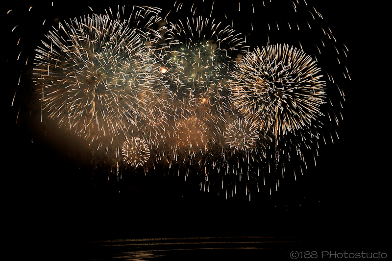 http://i.dcview.tw/gallery/201110/324d994c7a722d1910148c0fbb6160b2.jpg