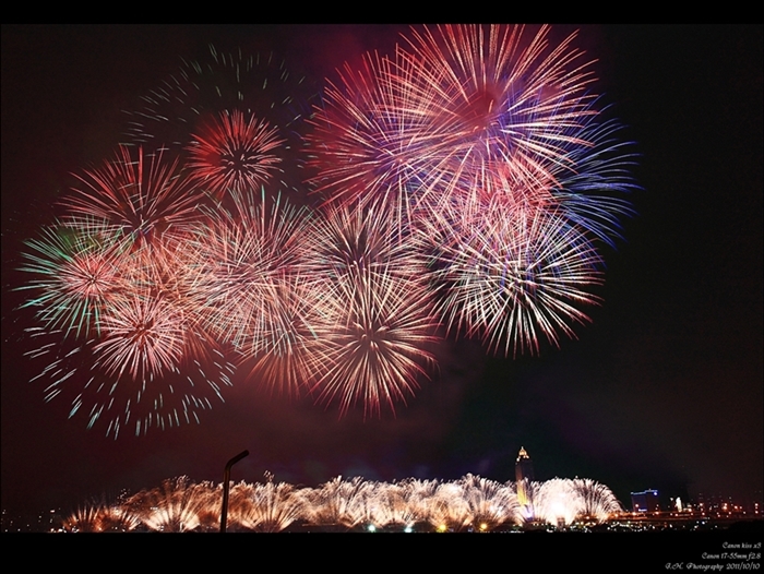 http://i.dcview.tw/gallery/201110/358dbecea91206d1f64da398ba98ed58.jpg