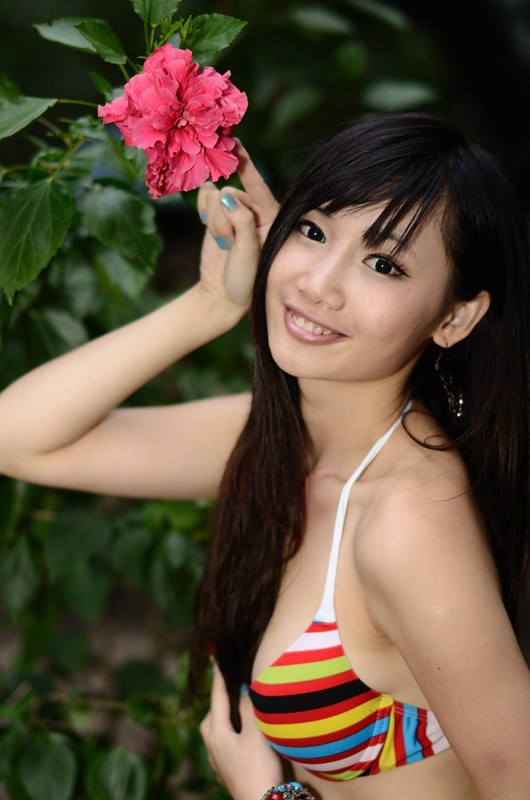 http://i.dcview.tw/gallery/201110/3a7a371fb499e096c4a869a84cd6a6f7.jpg