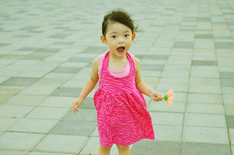 http://i.dcview.tw/gallery/201110/4a3ff776aa65f02d2114e1fbc9132d6e.jpg