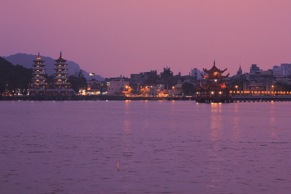 http://i.dcview.tw/gallery/201110/4db86b201d25141d2db6e7b1753665bf.jpg