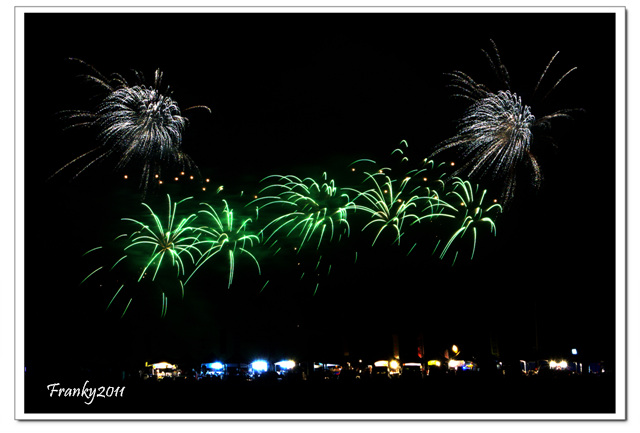 http://i.dcview.tw/gallery/201110/59ec2000e8db8046bf9fca6687a291cc.jpg