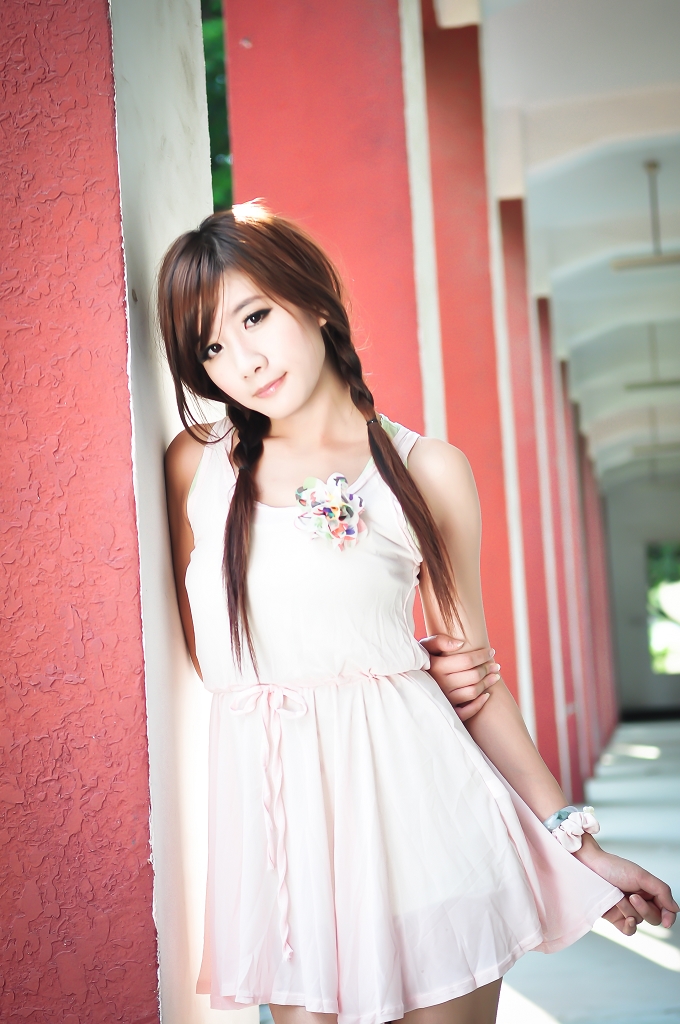 http://i.dcview.tw/gallery/201110/5a7701732de2ea351cdd1e244878273d.jpg