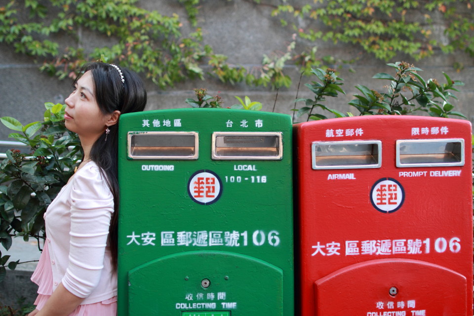 http://i.dcview.tw/gallery/201110/6759309ea50134e2b81a058a0f729c32.jpg
