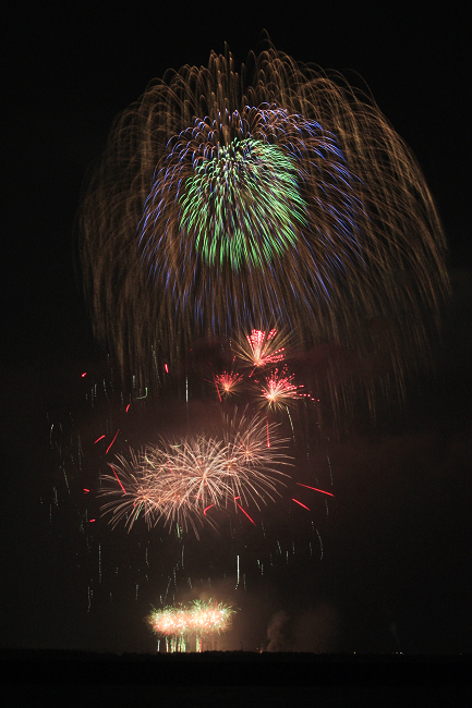 http://i.dcview.tw/gallery/201110/6b46134392ba346c7d9be388844d8812.jpg