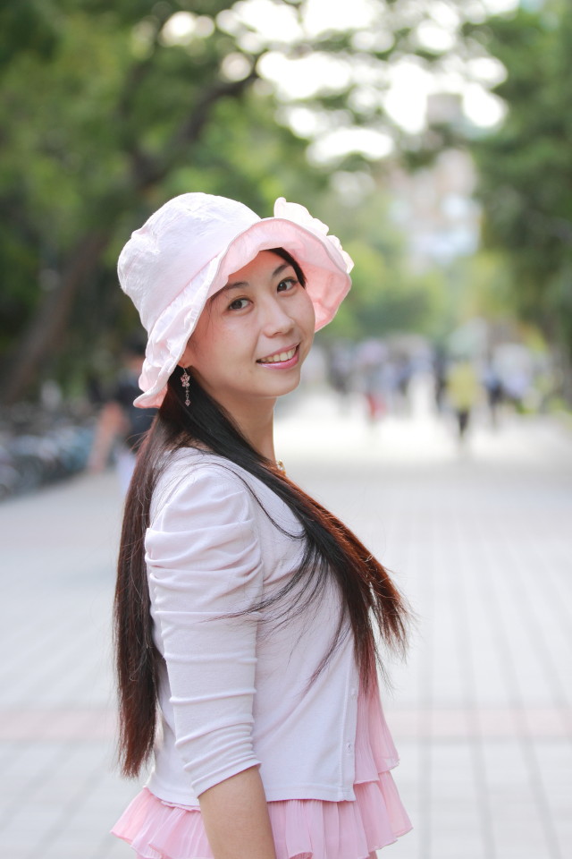 http://i.dcview.tw/gallery/201110/6bd1f882858f4b1544bd64ace5f128be.jpg