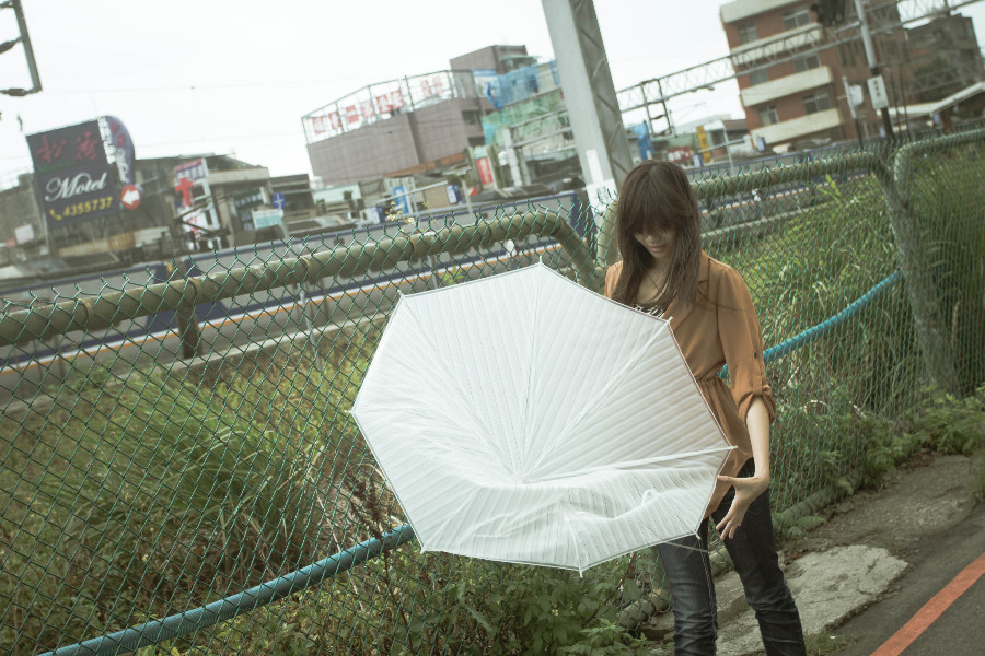 http://i.dcview.tw/gallery/201110/6e4083c6edbec5331e3cc9dc3d798799.jpg