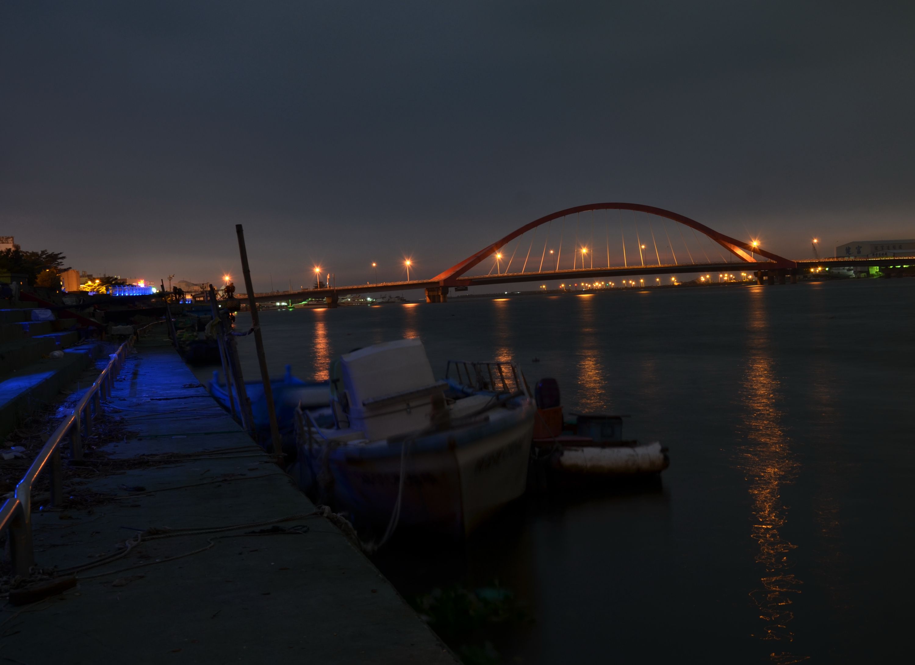 http://i.dcview.tw/gallery/201110/737685a248387265beb59875f3496629.jpg